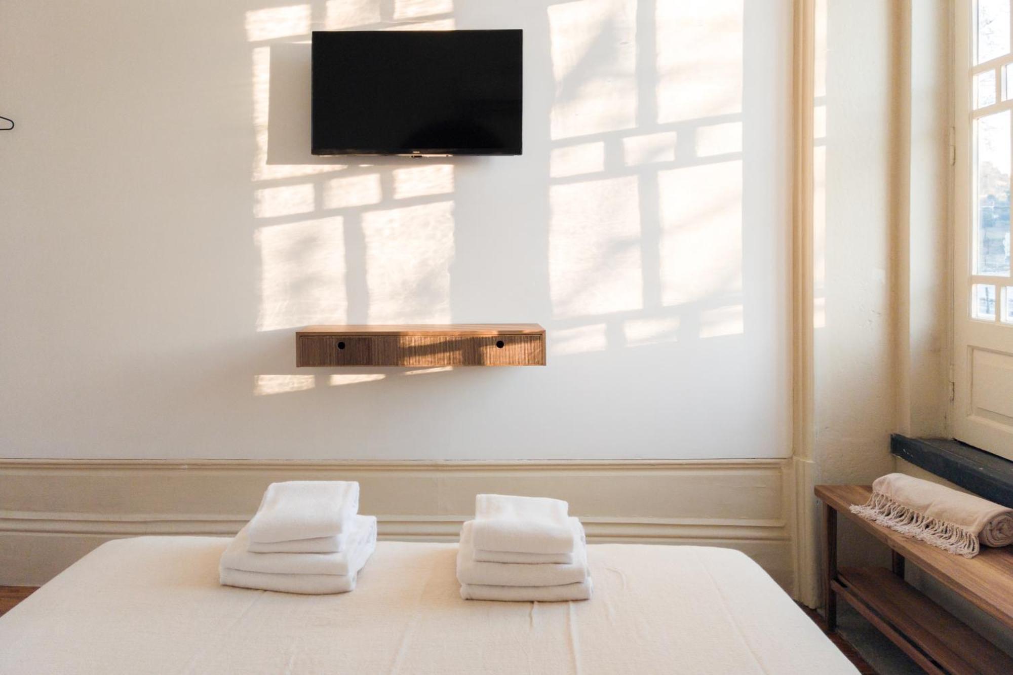 Viva Alameda Suites - River Guest House Порто Екстериор снимка
